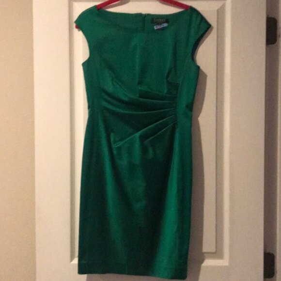 Dresses & Skirts - Emerald Green Dress